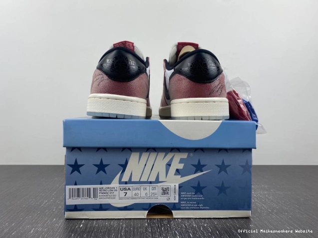 Official Maikesneakers X 'RED TROPHY ROOM AIR FN0432-017 LOW BLACK' 1 JORDAN OG 0810